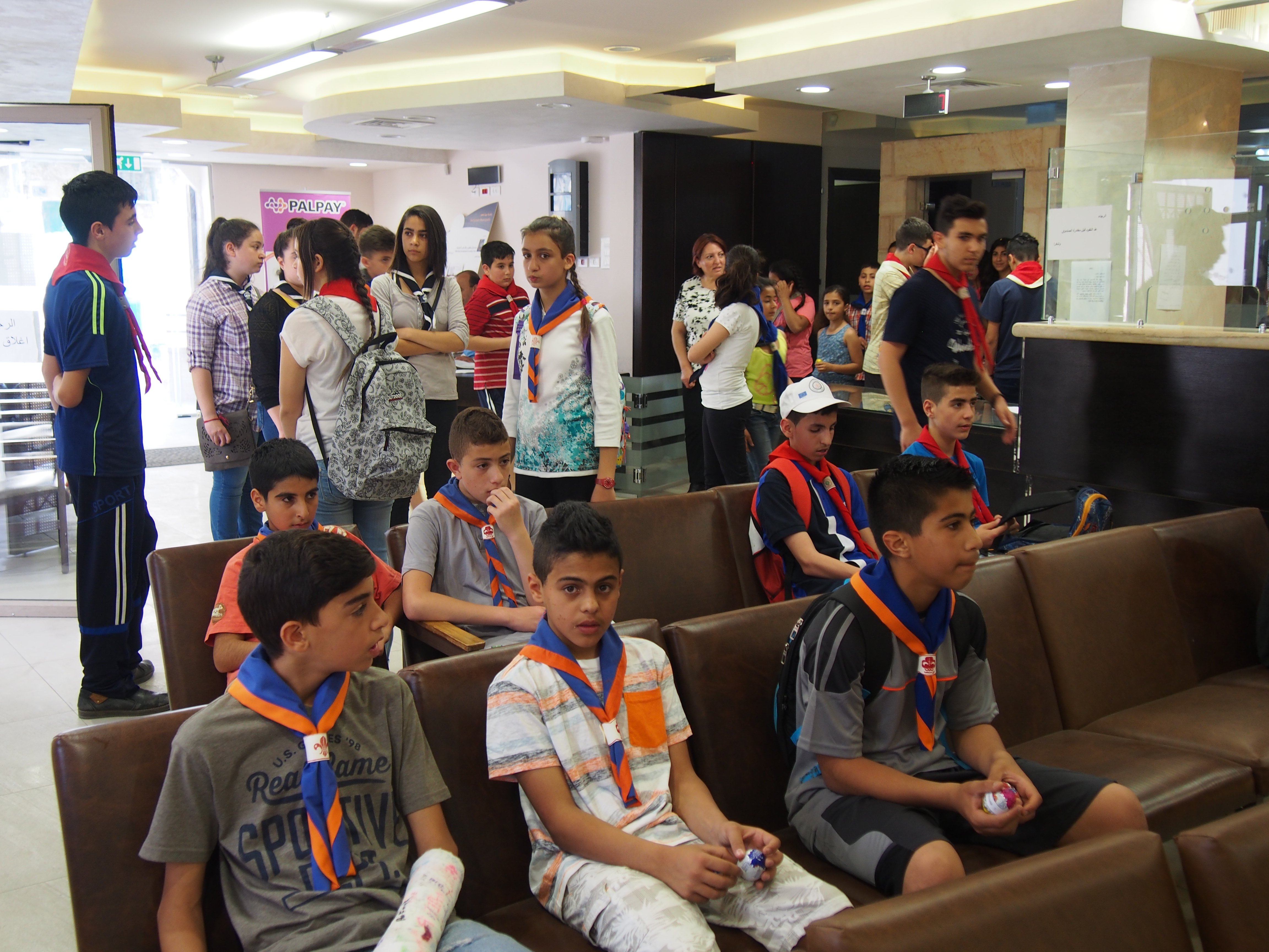 نشاط فصحي في شوارع بيت لحم القديمة للتعرف على تاريخ وأصالة المواقع التراثية والتاريخية 