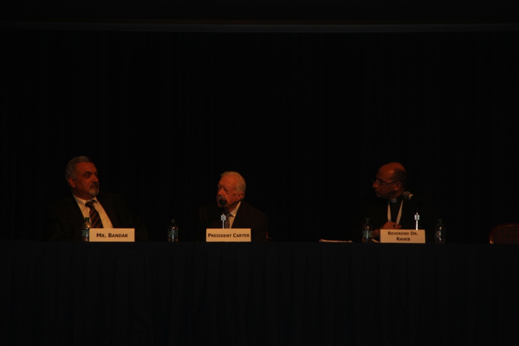 رئيسة بلدية بيت لحم تشارك في مؤتمر الكنائس العام في أتلانتا الأمريكية وتنقل واقع بيت لحم المحاصرة