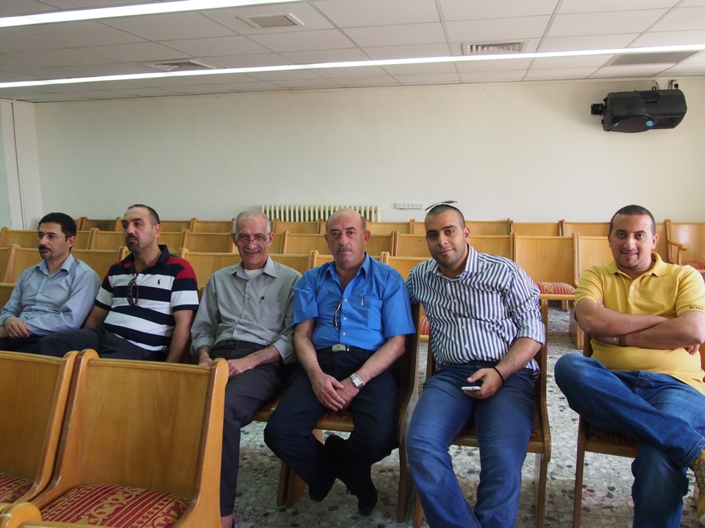 ضمن فعالية يوم العمال في بلدية بيت لحم بابون تثمن عالياً مجهود موظفي وعمال البلدية وتُكرم أحد عمالها لأمانته