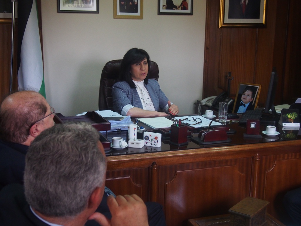 بابون تستقبل المعلم سامر خوري وتشكره على مشروع ترميم ساحة المهد وجهودهم الدائمة لصالح بيت لحم 