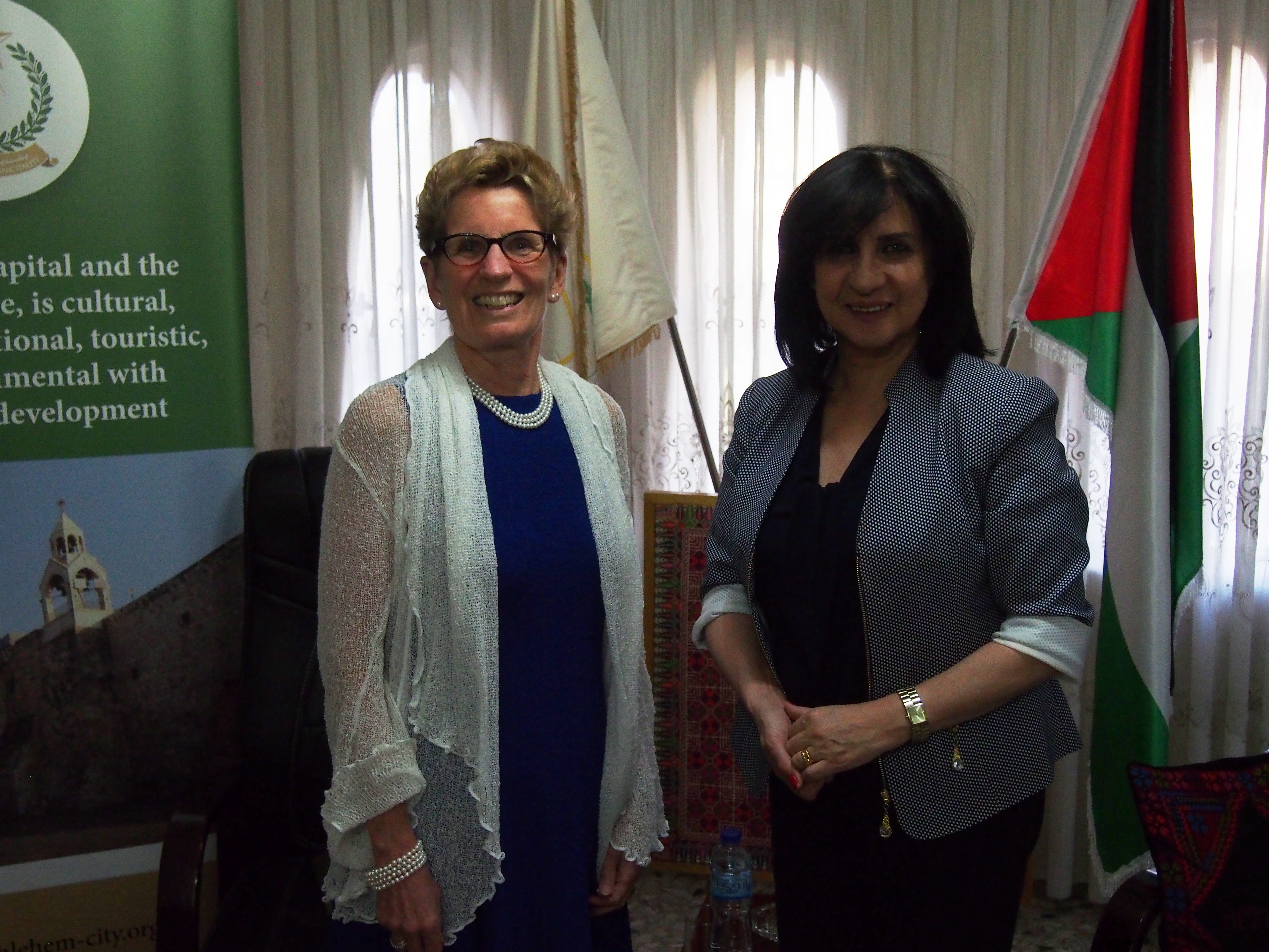  رئيسة بلدية بيت لحم تستقبل رئيسة وزراء مقاطعة ولاية أونتاريو الكندية 