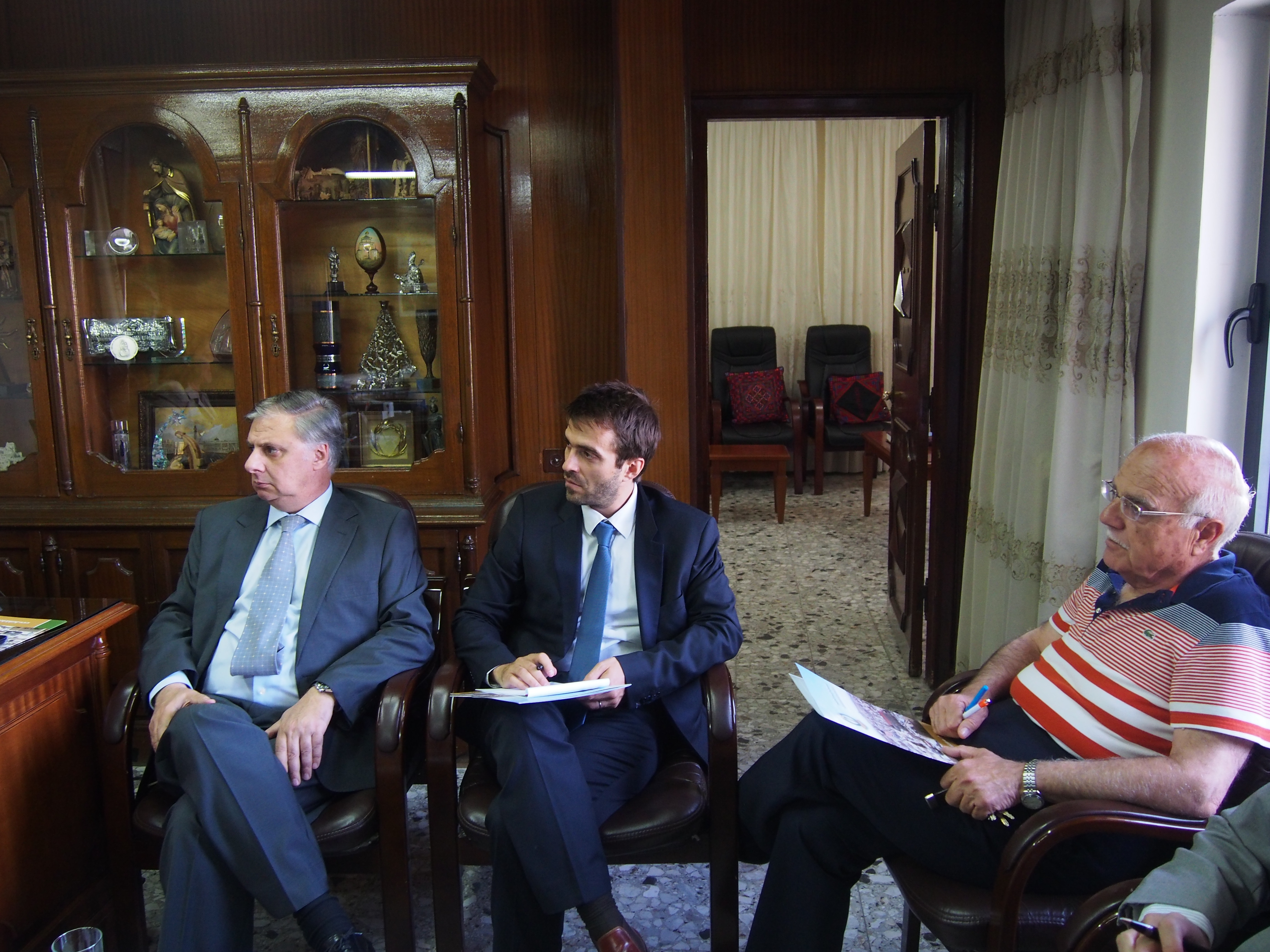  بابون تسقبل عدداً من القناصل وممثلي الدول وتنقل لهم أخر تحضيرات مؤتمر مغتربي محافظة بيت لحم وتدعوهم للترويج للمؤتمر وجذب مزيد من المشاركين  