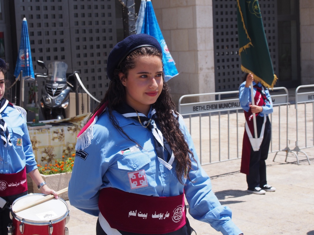 رئيسة وأعضاء المجلس البلدي في بيت لحم يشاركون في إستقبال حارس الأراضي المقدسة الجديد 