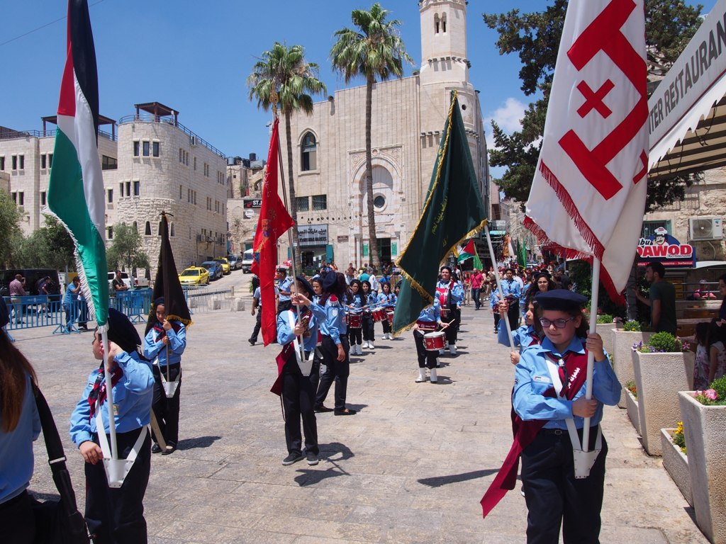 رئيسة وأعضاء المجلس البلدي في بيت لحم يشاركون في إستقبال حارس الأراضي المقدسة الجديد 