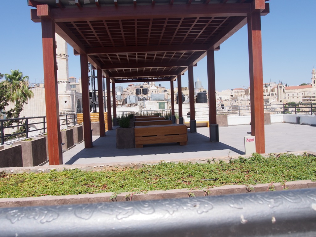 بالصور - نتائج مشروع  إعادة تأهيل وتجميل ساحة المهد 