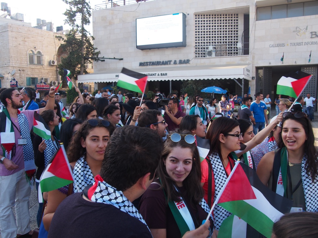  رئيسة بلدية بيت لحم تشارك في إستقبال مغتربي فلسطين الشباب ضمن مشروع إعرف تراثك الوطني 