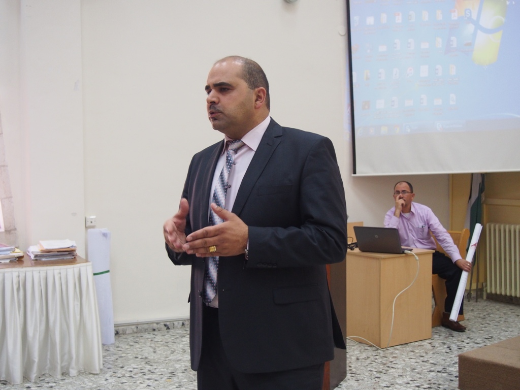 لقاءٌ في بلدية بيت لحم بهدف إطلاع المواطنين على مسار شارع واد مسلم والإقتطاعات المتوقعة والتسهيلات المقدمة من البلدية 