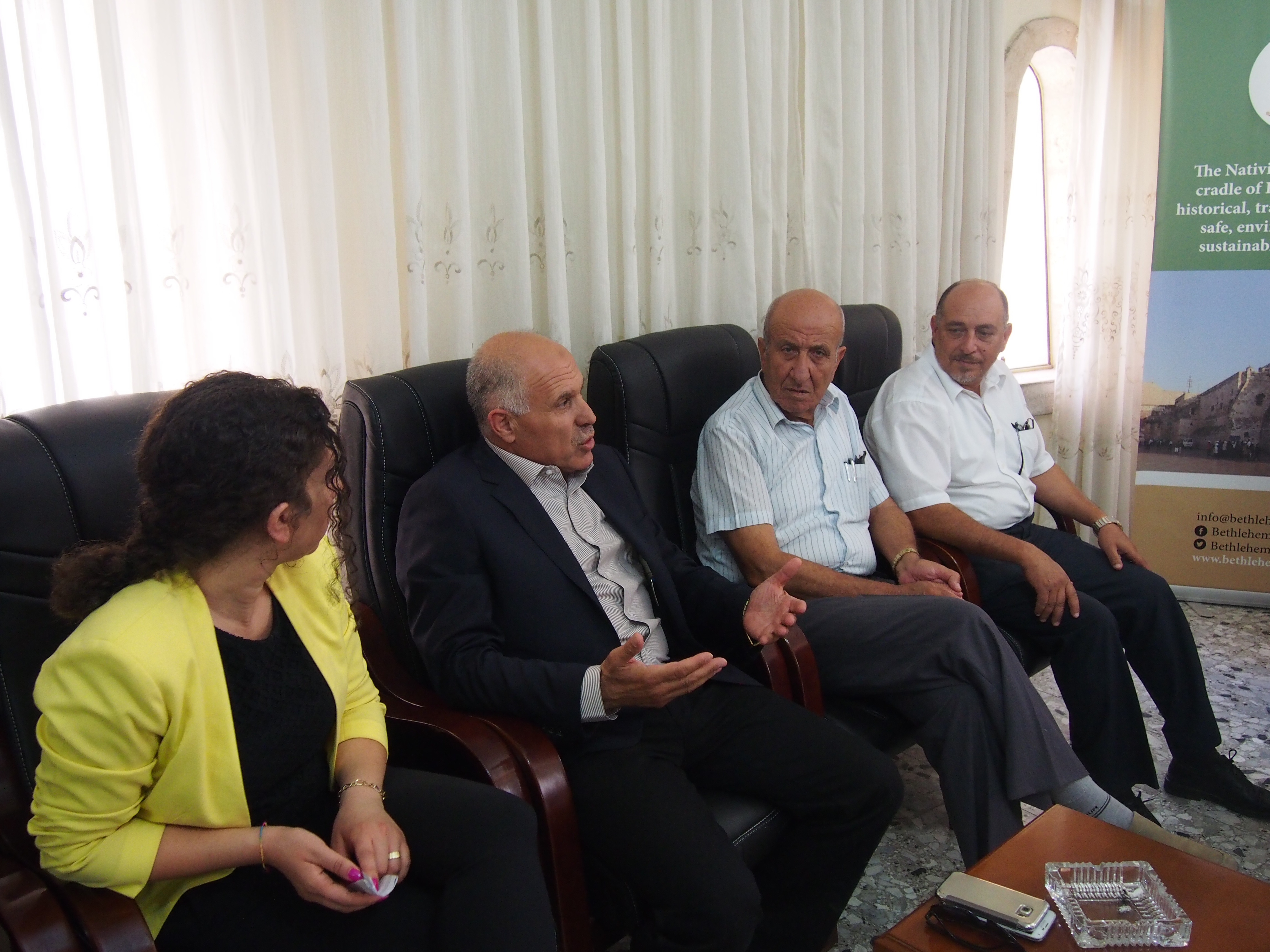 نائب رئيسة بلدية بيت لحم يستقبل رئيس إتحاد البلديات الإيطالية في مقاطعة توسكانا