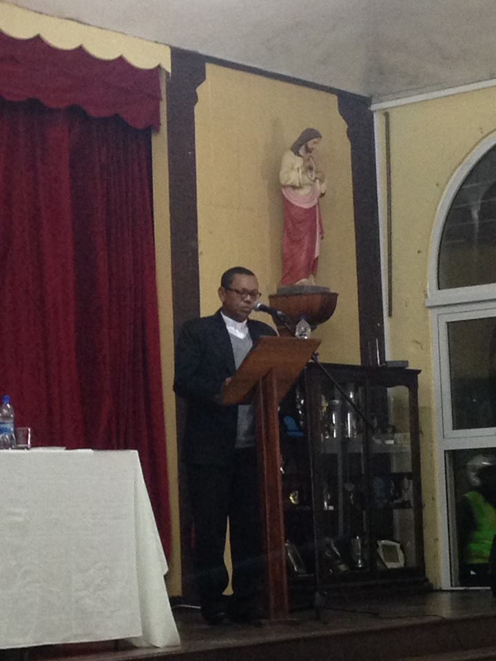 في جولتها إلى جمهورية مورشيوس  بابون تَمنح مواطنة بيت لحم الفخرية لنائب رئيس الوزراء وتحصل على مواطنة كواتر بورن الفخرية 