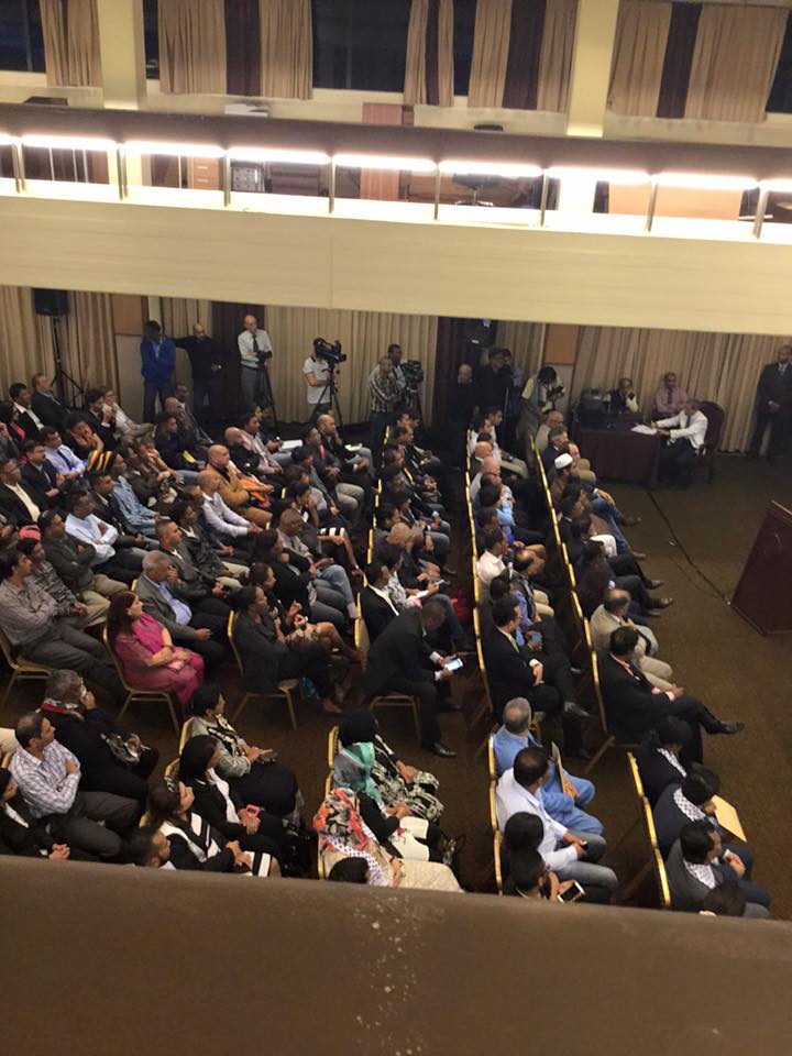 في جولتها إلى جمهورية مورشيوس  بابون تَمنح مواطنة بيت لحم الفخرية لنائب رئيس الوزراء وتحصل على مواطنة كواتر بورن الفخرية 