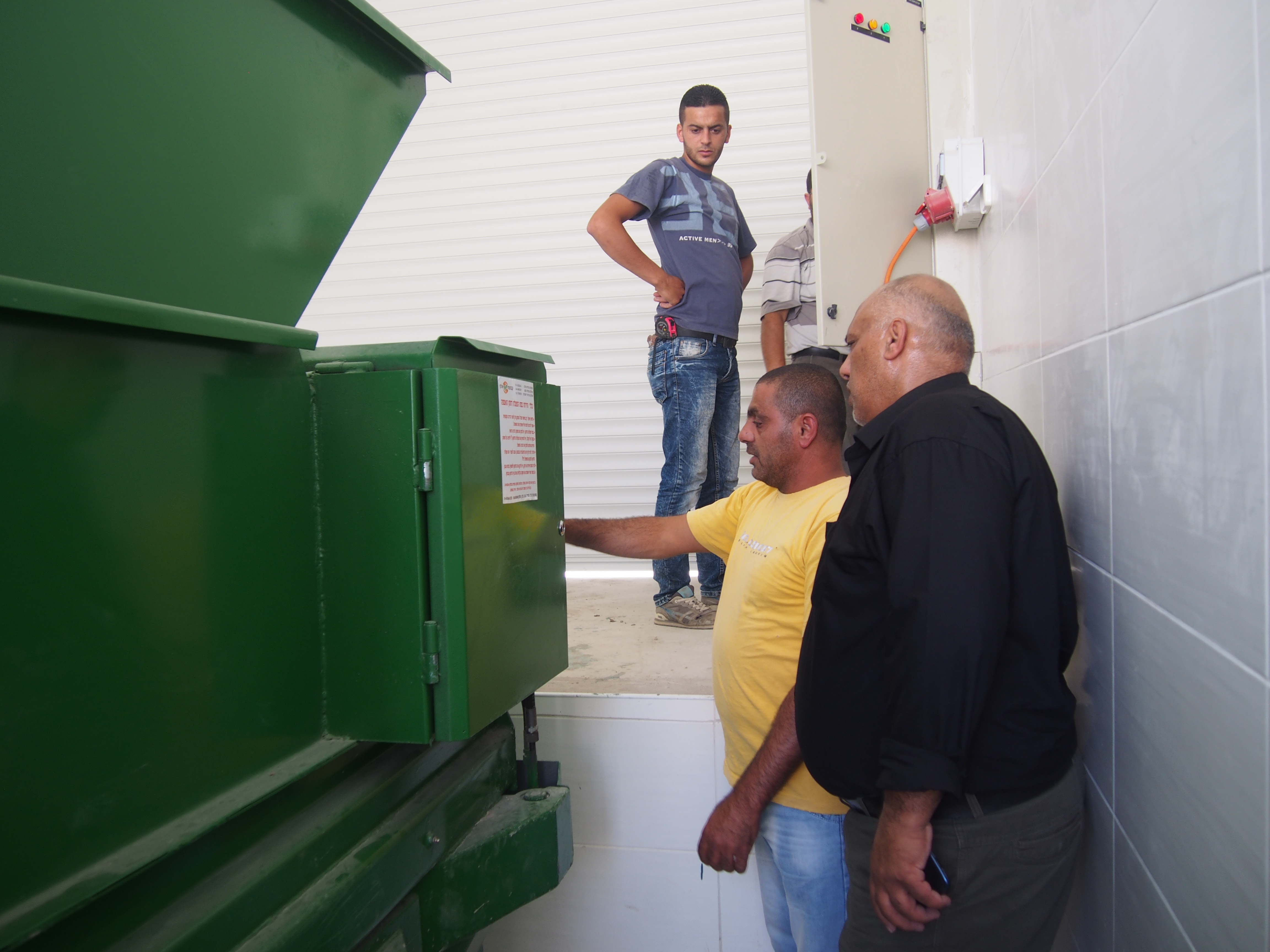 بلدية بيت لحم تبدي ملاحظاتها الهندسية لمؤسسة أنيرا حول المرحلة الثانية من مشروع إعادة تأهيل سوق بيت لحم القديم 