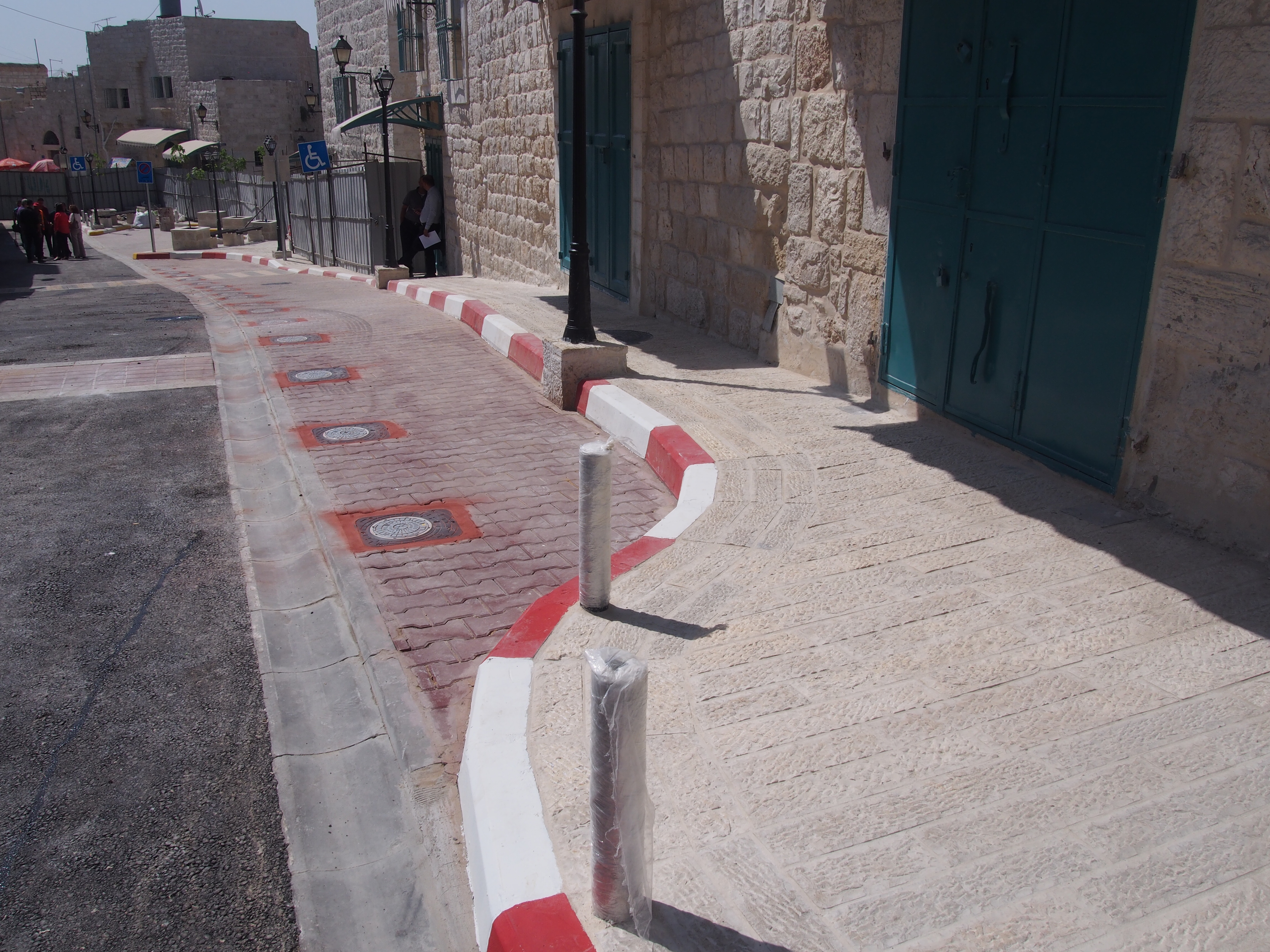 بلدية بيت لحم تبدي ملاحظاتها الهندسية لمؤسسة أنيرا حول المرحلة الثانية من مشروع إعادة تأهيل سوق بيت لحم القديم 