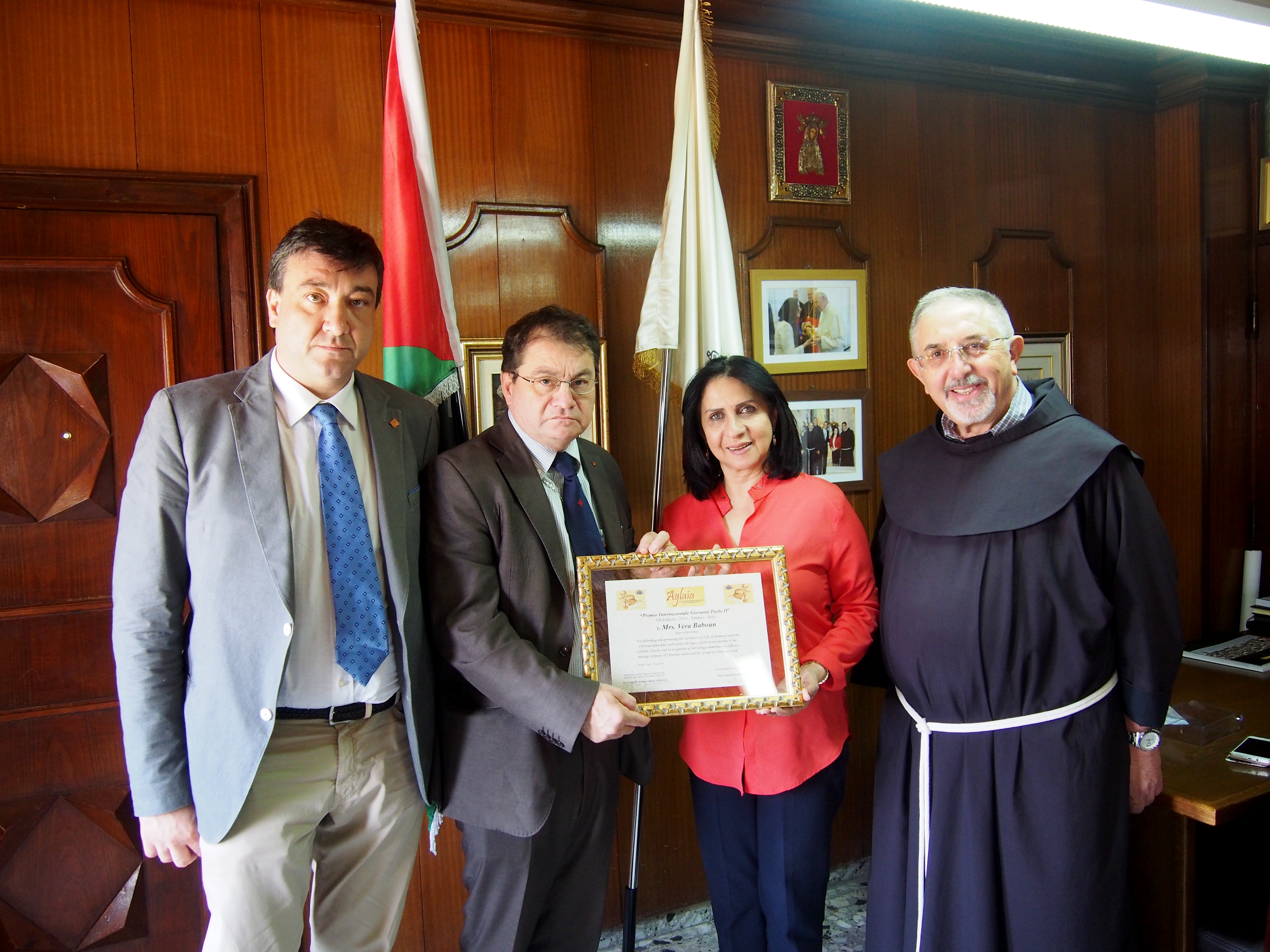 مؤسسة AGLAIA الإيطالية تكرم بابون بجائزة يوحنا بولس الثاني العالمية 