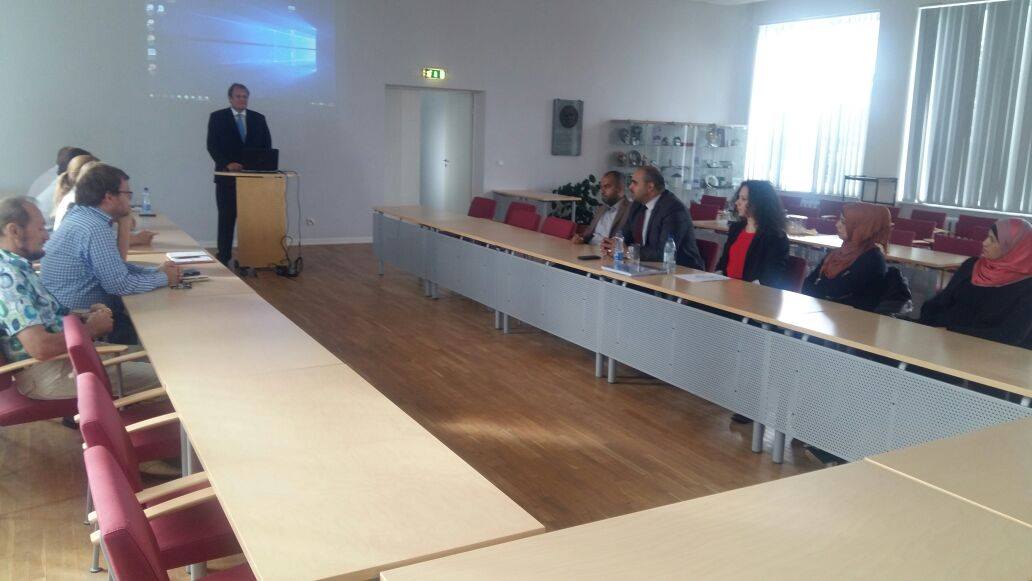 وفد من بلدية بيت لحم يزور هابسالو الأستونية المتوأمة مع بيت لحم 