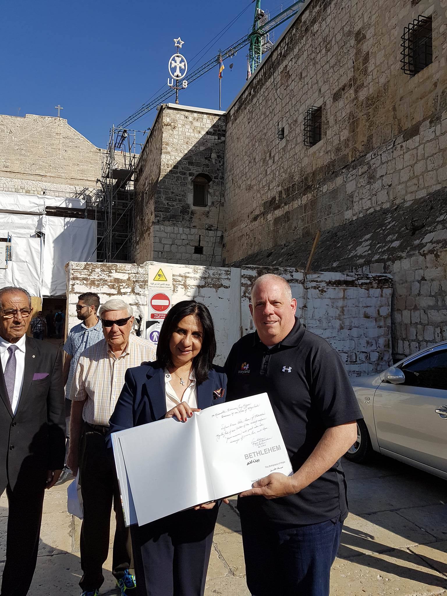 رئيسة بلدية بيت لحم الأستاذة فيرا بابون  تستقبل محافظ ميريلاند الأمريكية 