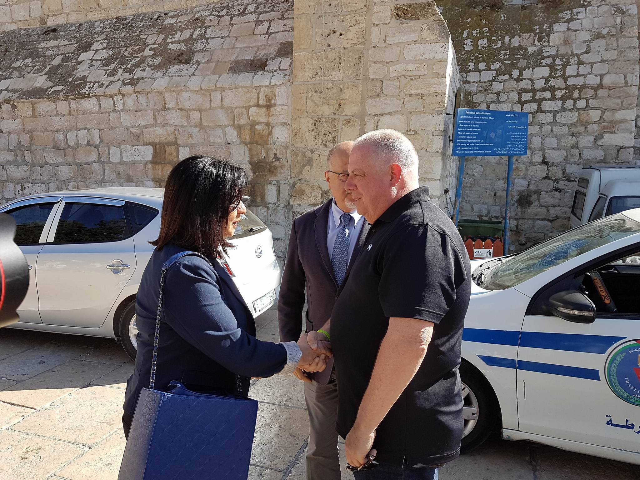 رئيسة بلدية بيت لحم الأستاذة فيرا بابون  تستقبل محافظ ميريلاند الأمريكية 