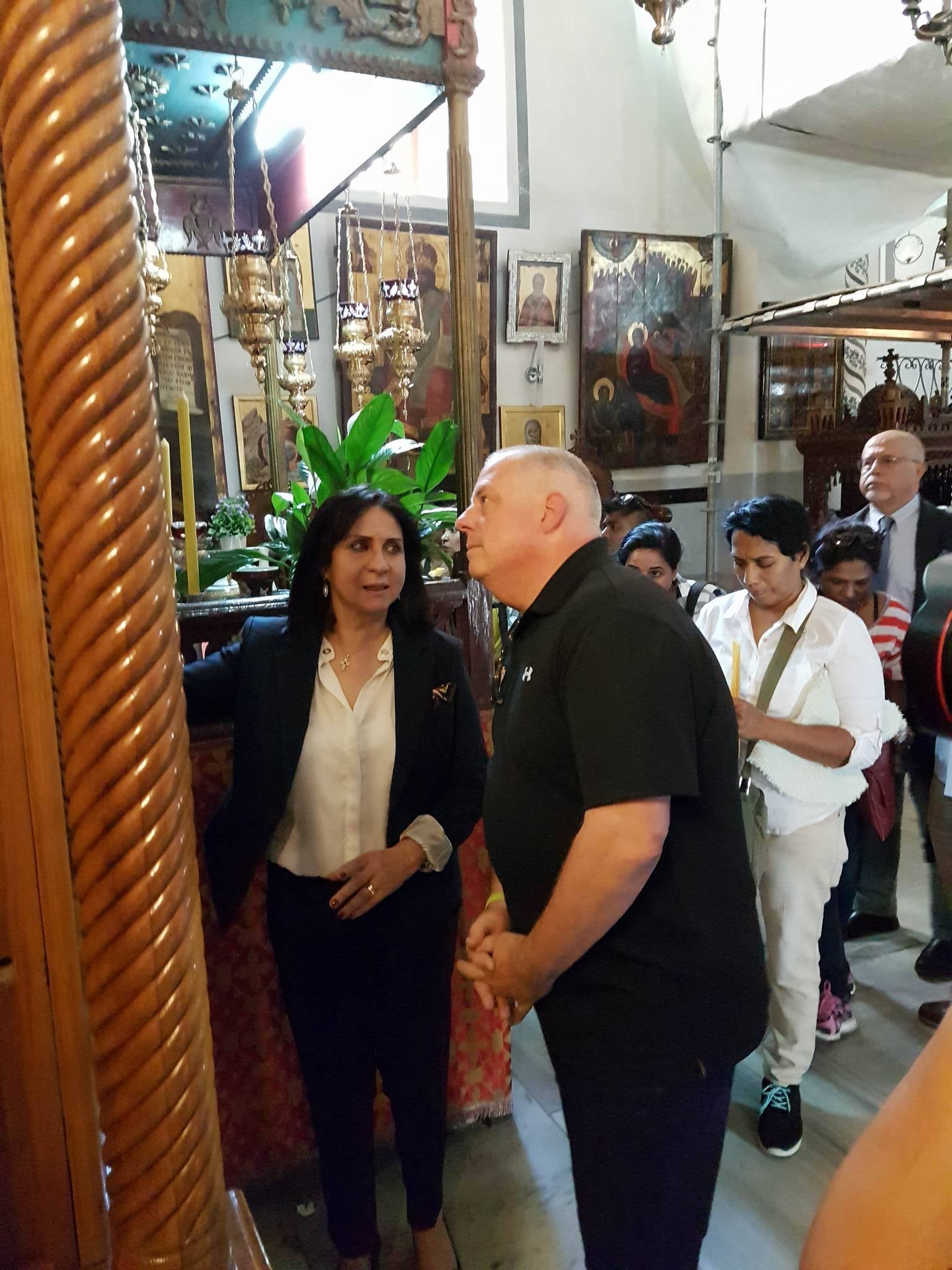 رئيسة بلدية بيت لحم الأستاذة فيرا بابون  تستقبل محافظ ميريلاند الأمريكية 