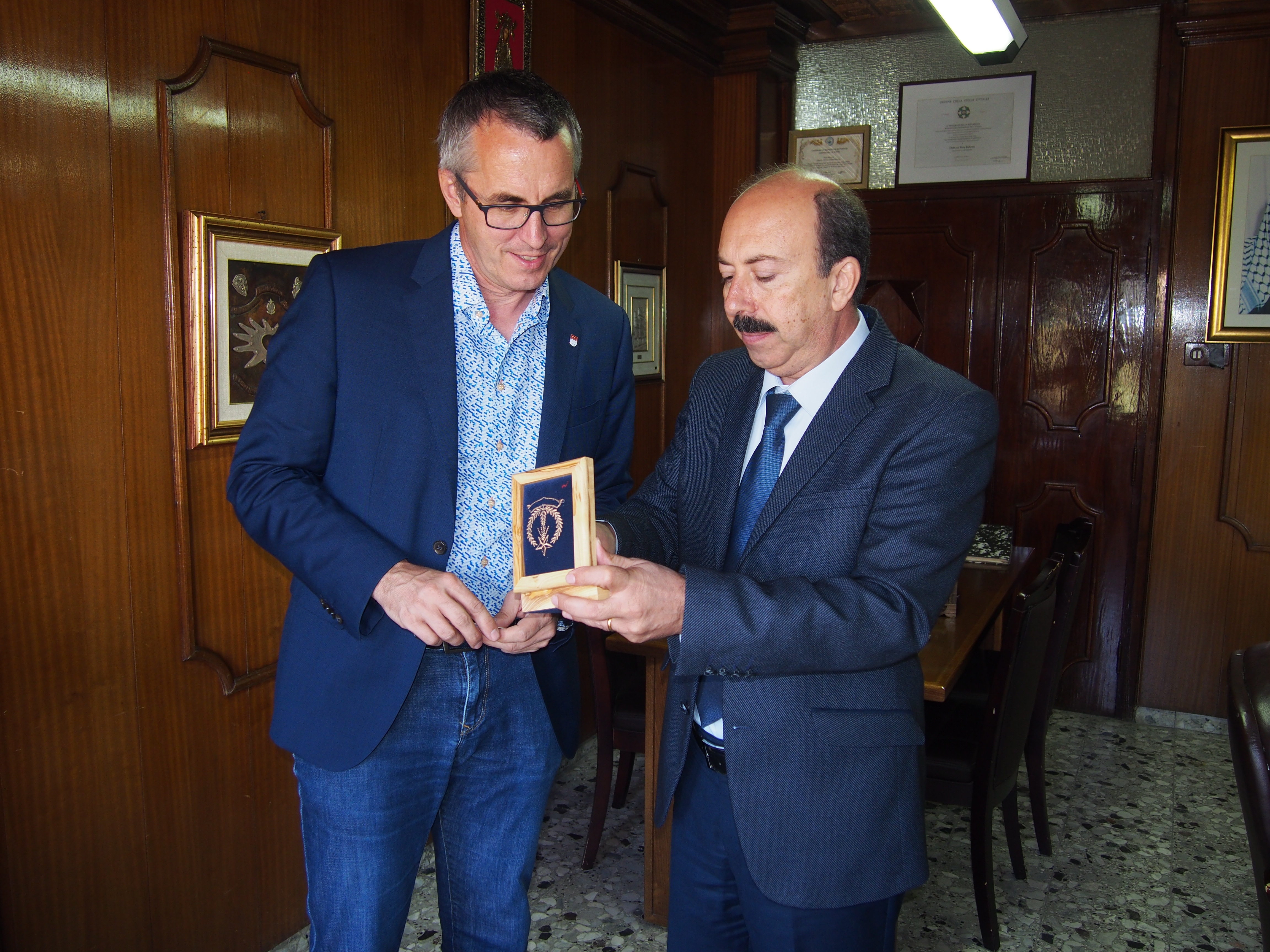 مدير عام بلدية بيت لحم يستقبل نائب رئيس بلدية كولونيا 