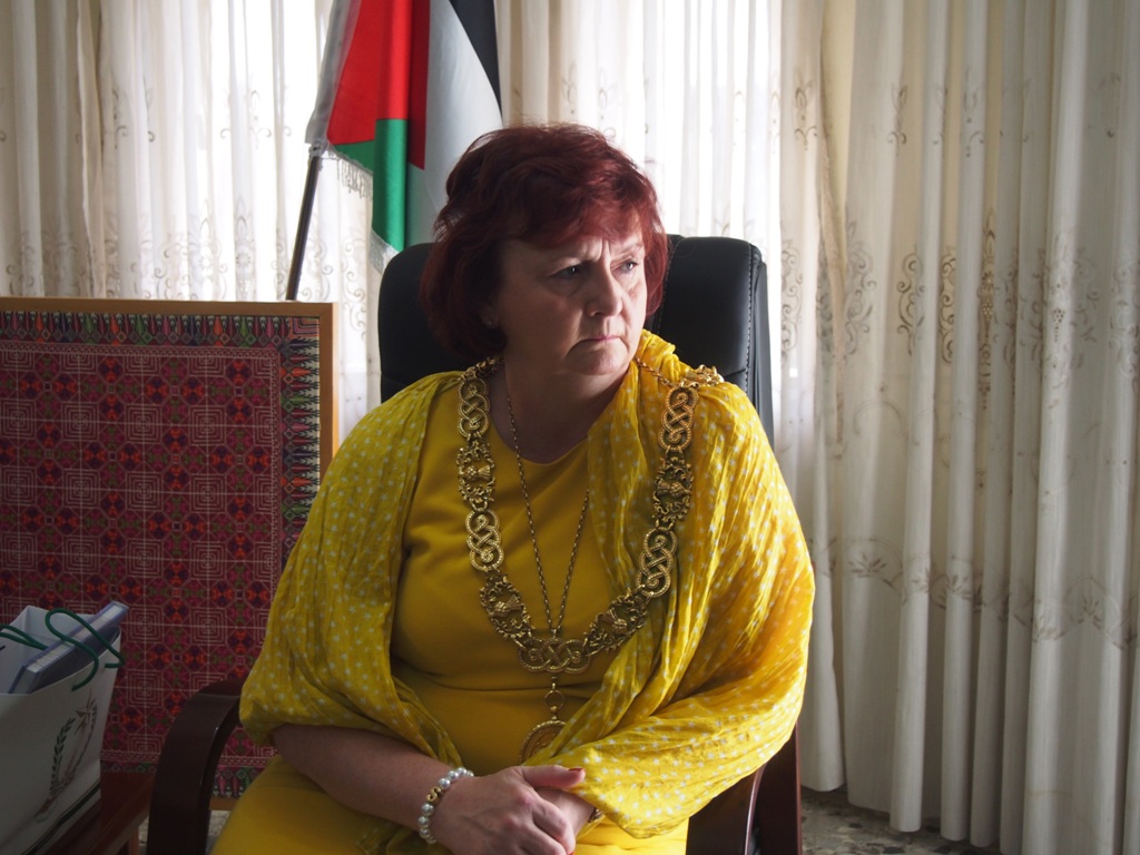 رئيسة بلدية غلاسكو  تزور بلدية بيت لحم وتلتقي نائب رئيسة البلدية 