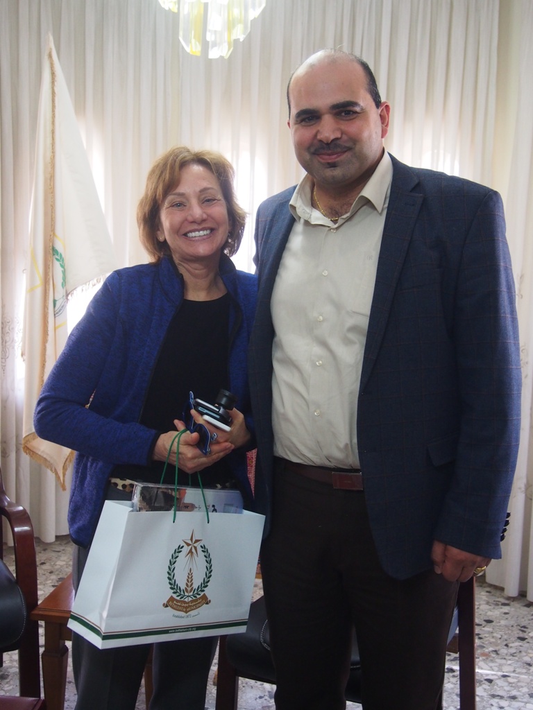نائب رئيسة بلدية بيت لحم يستقبل المديرة الجديدة للوكالة الأمريكية للتنمية الدولية والوفد المرافق