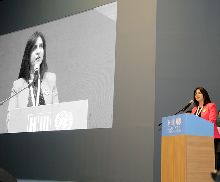 بابون تشارك في قمة قادة العالم في بوغوتا وفعاليات الأمم المتحدة في كيتو