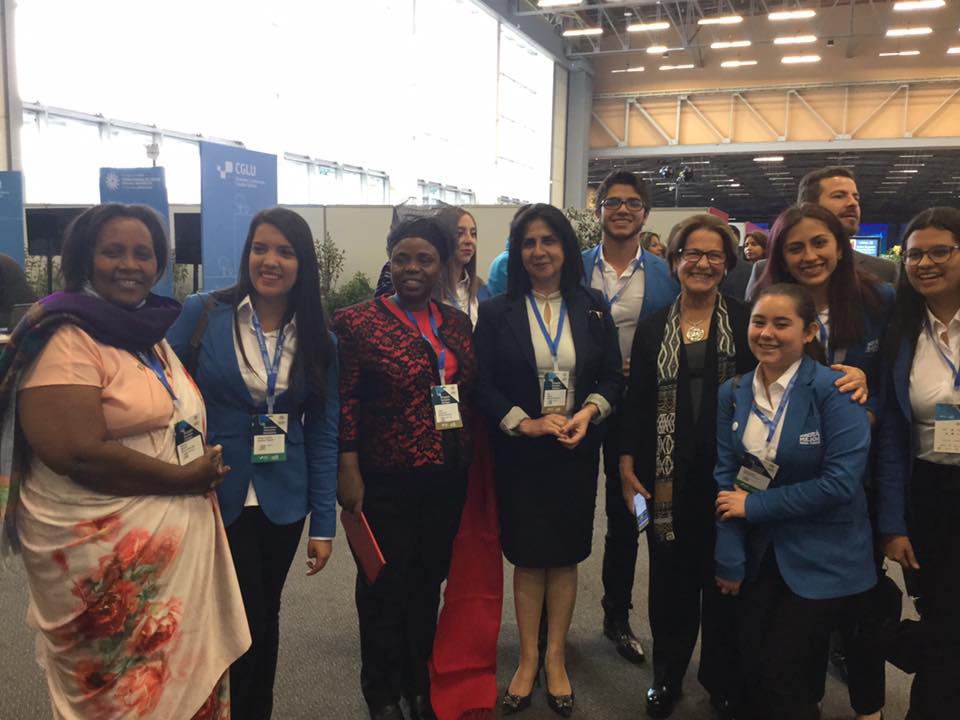 بابون تشارك في قمة قادة العالم في بوغوتا وفعاليات الأمم المتحدة في كيتو