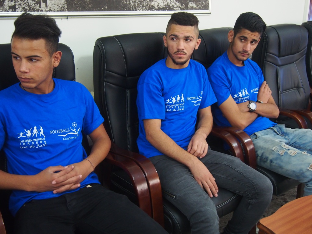 رئيسة بلدية بيت لحم تكرم  فريق نادي عاصمة الميلاد/ أكاديمية أطفال بلا حدود بمناسبة فوزهم في دوري بريشا الإيطالية المتوأمة مع بلدية بيت لحم 