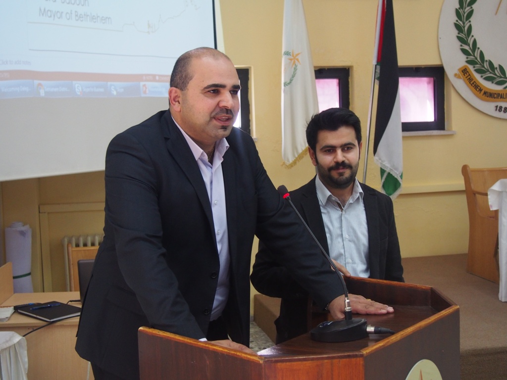 جحا يستقبل وفداً تركياً رفيع المستوى وينقل لهم واقع مدينة بيت لحم	