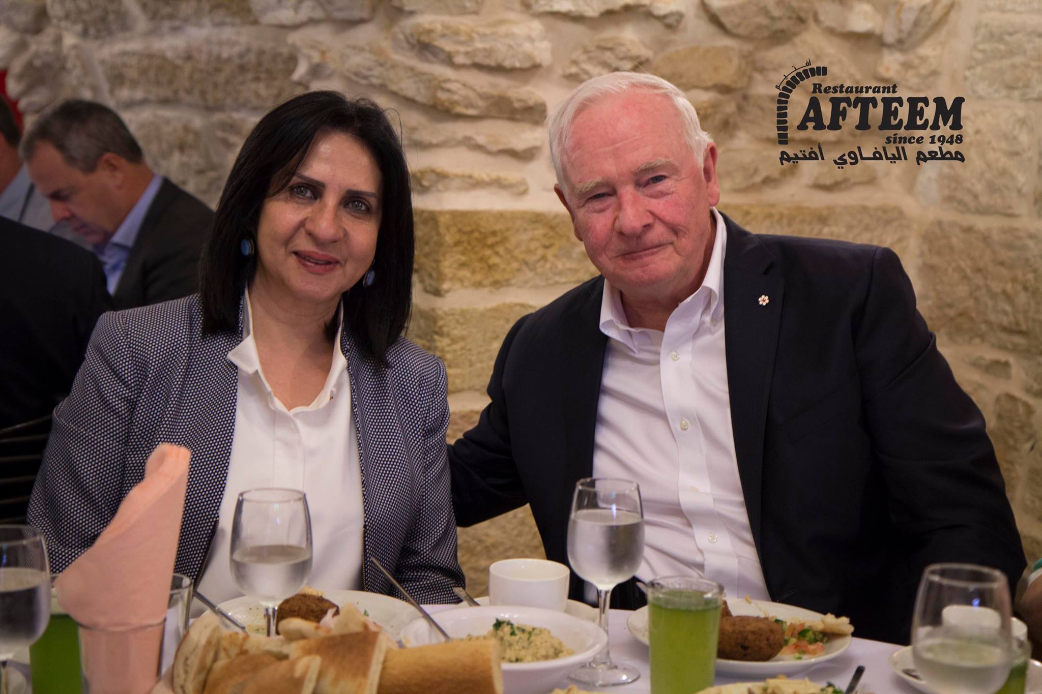 بابون تشارك في إستقبال الحاكم العام لكندا 