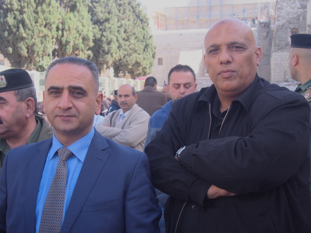 رئيسة وأعضاء بلدية بيت لحم يشاركون في إستقبال حارس الاراضي المقدسة