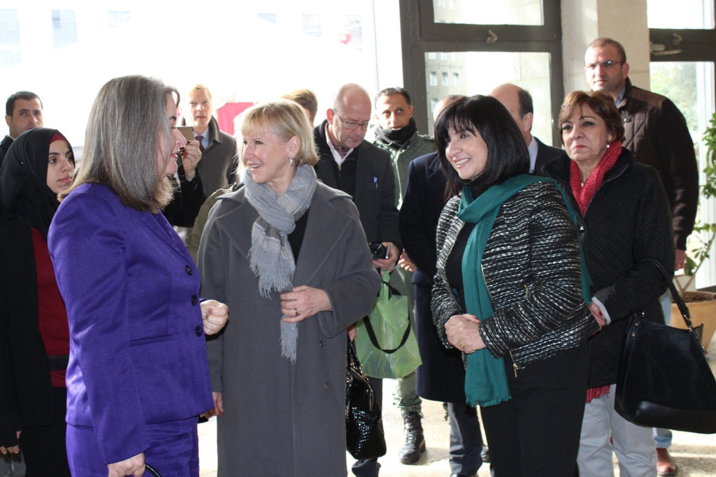  خلال زيارتها لمدينة بيت لحم وزيرة الشؤون الخارجية السويدية تلتقي معايعة وبابون