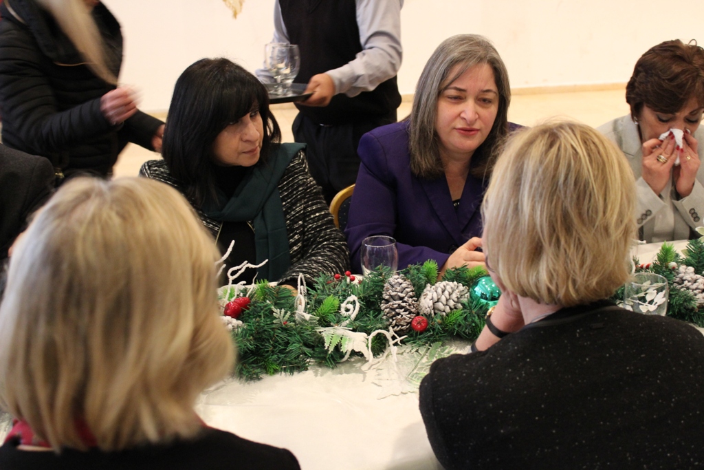  خلال زيارتها لمدينة بيت لحم وزيرة الشؤون الخارجية السويدية تلتقي معايعة وبابون