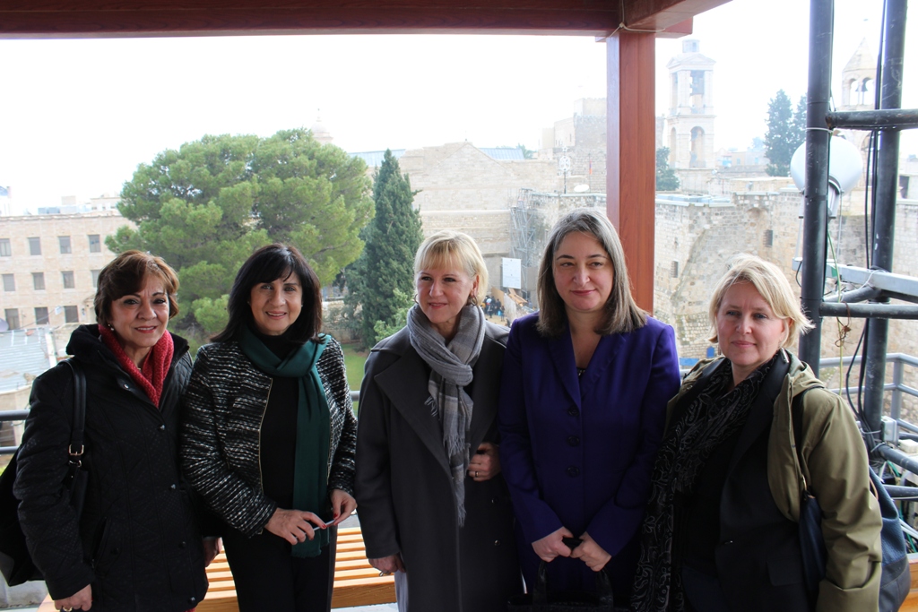  خلال زيارتها لمدينة بيت لحم وزيرة الشؤون الخارجية السويدية تلتقي معايعة وبابون