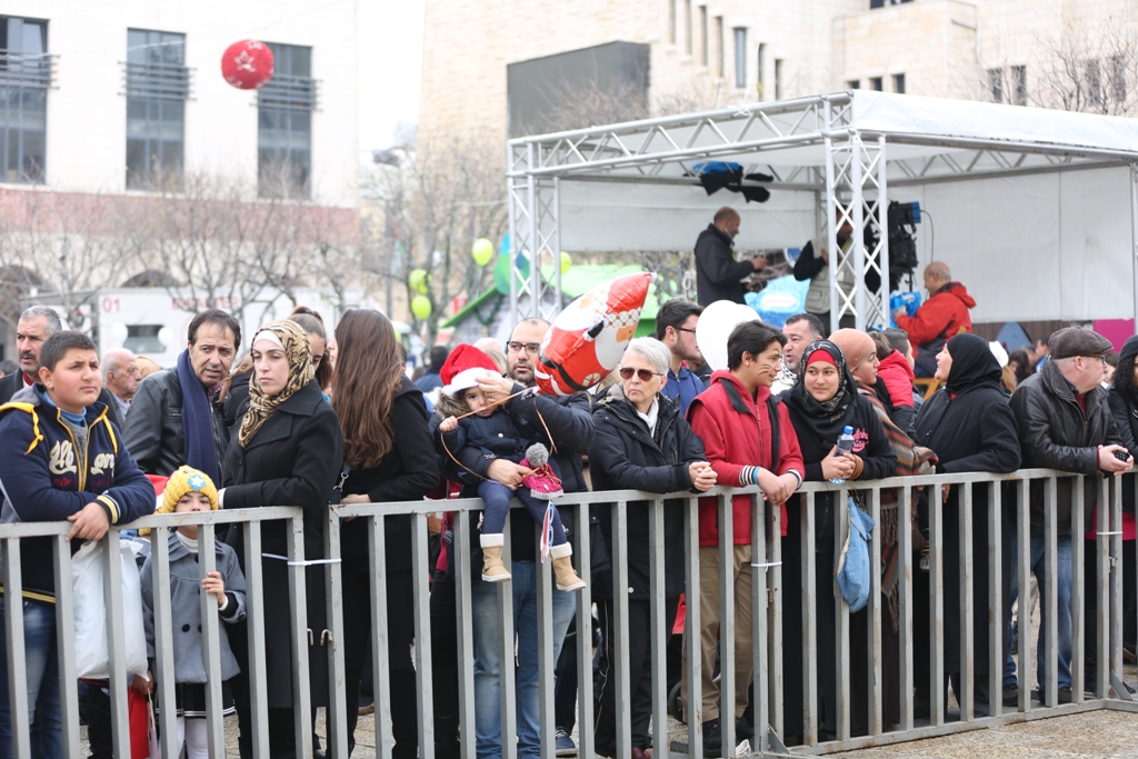 رئيسة بلدية بيت لحم تشارك في إستقبال غبطة المدبر الرسولي في مدينة بيت لحم 