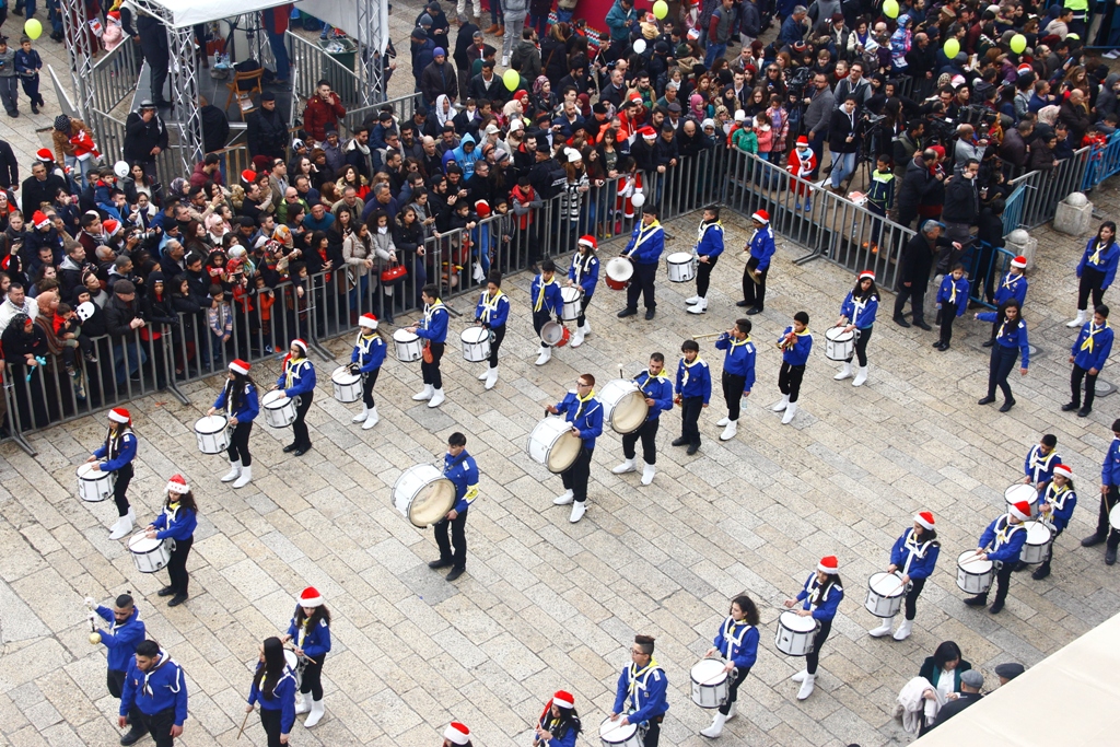 رئيسة بلدية بيت لحم تشارك في إستقبال غبطة المدبر الرسولي في مدينة بيت لحم 
