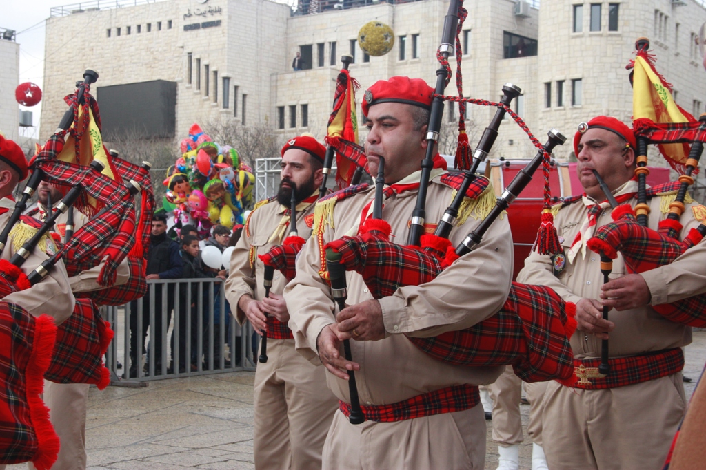 رئيسة بلدية بيت لحم تشارك في إستقبال غبطة المدبر الرسولي في مدينة بيت لحم 