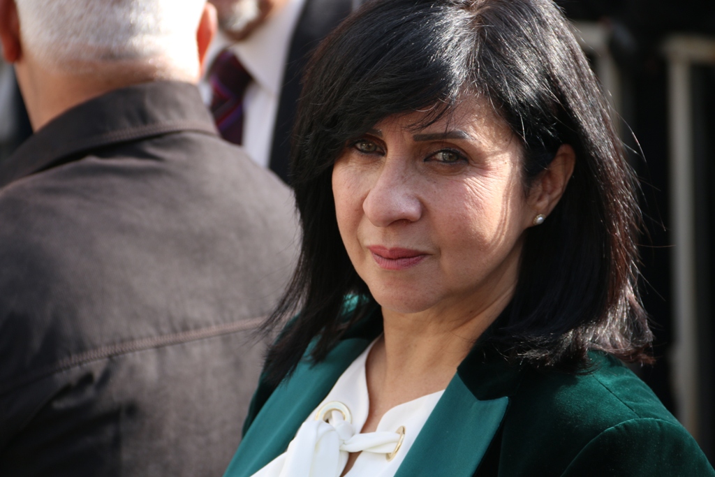 رئيسة بلدية بيت لحم تشارك في إستقبال غبطة المدبر الرسولي في مدينة بيت لحم 