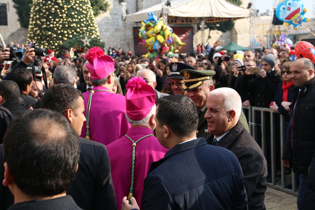 رئيسة بلدية بيت لحم تشارك في إستقبال غبطة المدبر الرسولي في مدينة بيت لحم 