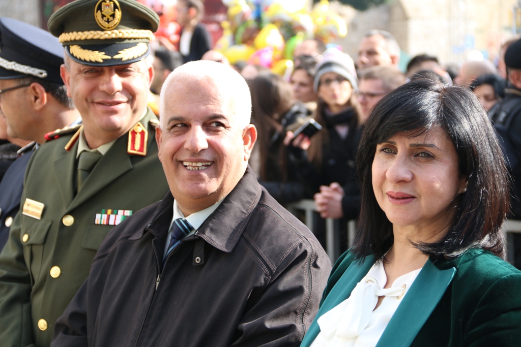 رئيسة بلدية بيت لحم تشارك في إستقبال غبطة المدبر الرسولي في مدينة بيت لحم 