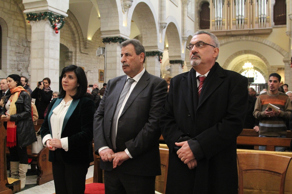 رئيسة بلدية بيت لحم تشارك في إستقبال غبطة المدبر الرسولي في مدينة بيت لحم 