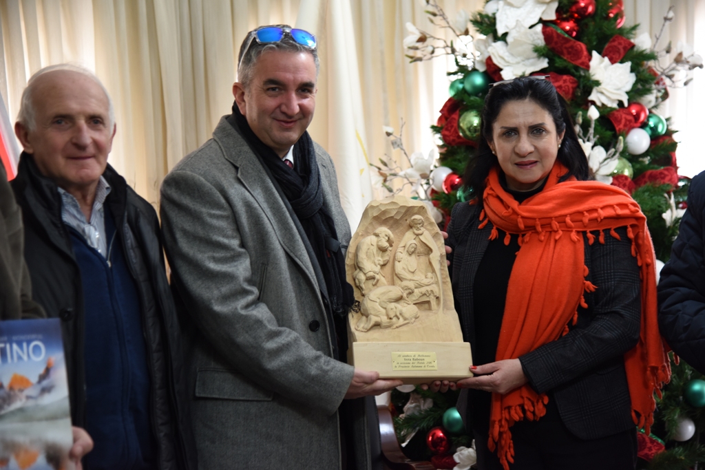 رئيسة بلدية بيت لحم تستقبل وفدا من إقليم ترينتو الإيطالي