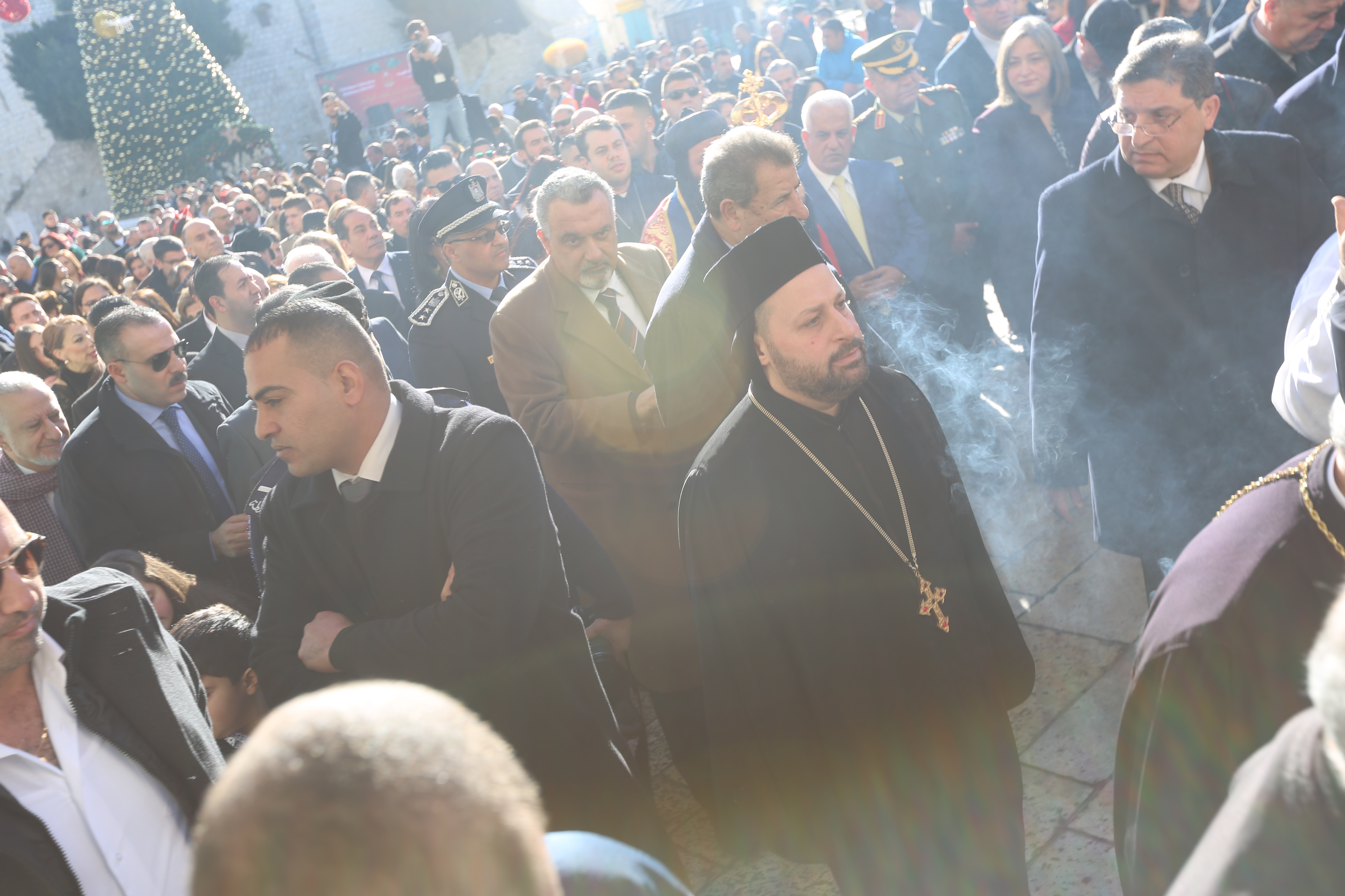  رئيسة وأعضاء مجلس بلدية بيت لحم يشاركون في إحتفالات أعياد الميلاد المجيدة حسب التقويم الشرقي ويستقبلون غبطة بطريرك الروم الارثوذكس ونيافة مطارنة السريان والأقباط والأحباش 