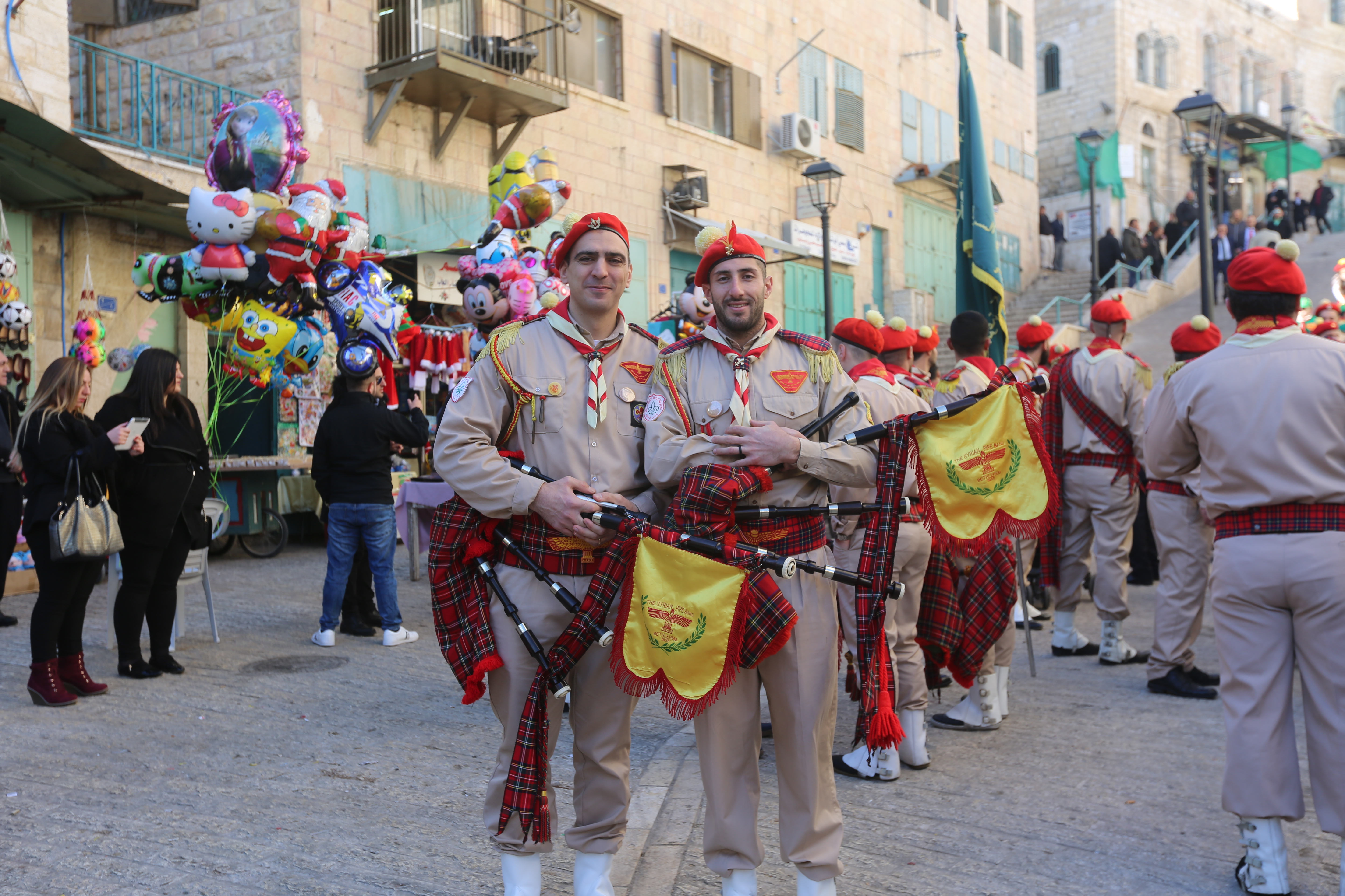  رئيسة وأعضاء مجلس بلدية بيت لحم يشاركون في إحتفالات أعياد الميلاد المجيدة حسب التقويم الشرقي ويستقبلون غبطة بطريرك الروم الارثوذكس ونيافة مطارنة السريان والأقباط والأحباش 