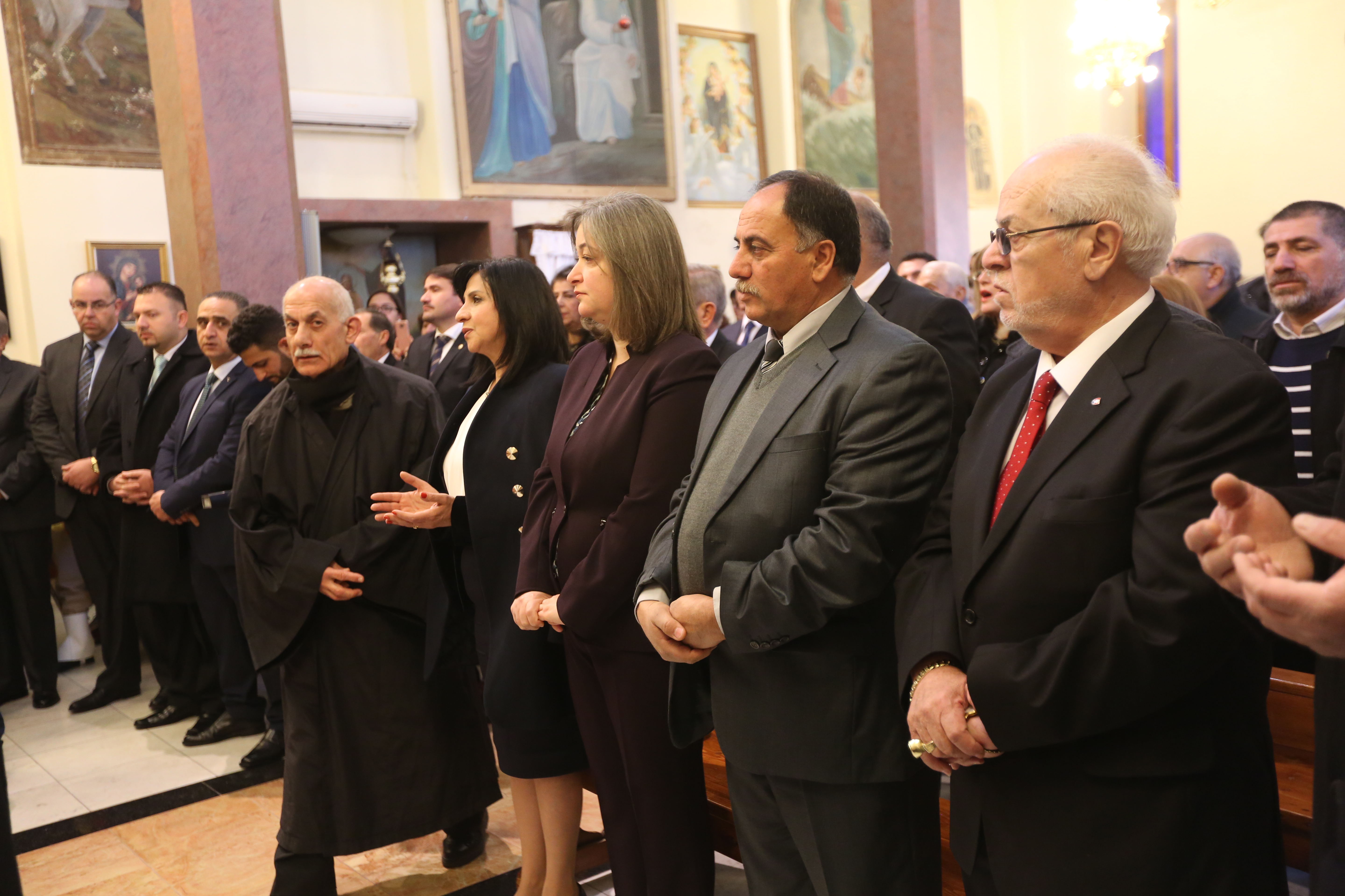  رئيسة وأعضاء مجلس بلدية بيت لحم يشاركون في إحتفالات أعياد الميلاد المجيدة حسب التقويم الشرقي ويستقبلون غبطة بطريرك الروم الارثوذكس ونيافة مطارنة السريان والأقباط والأحباش 