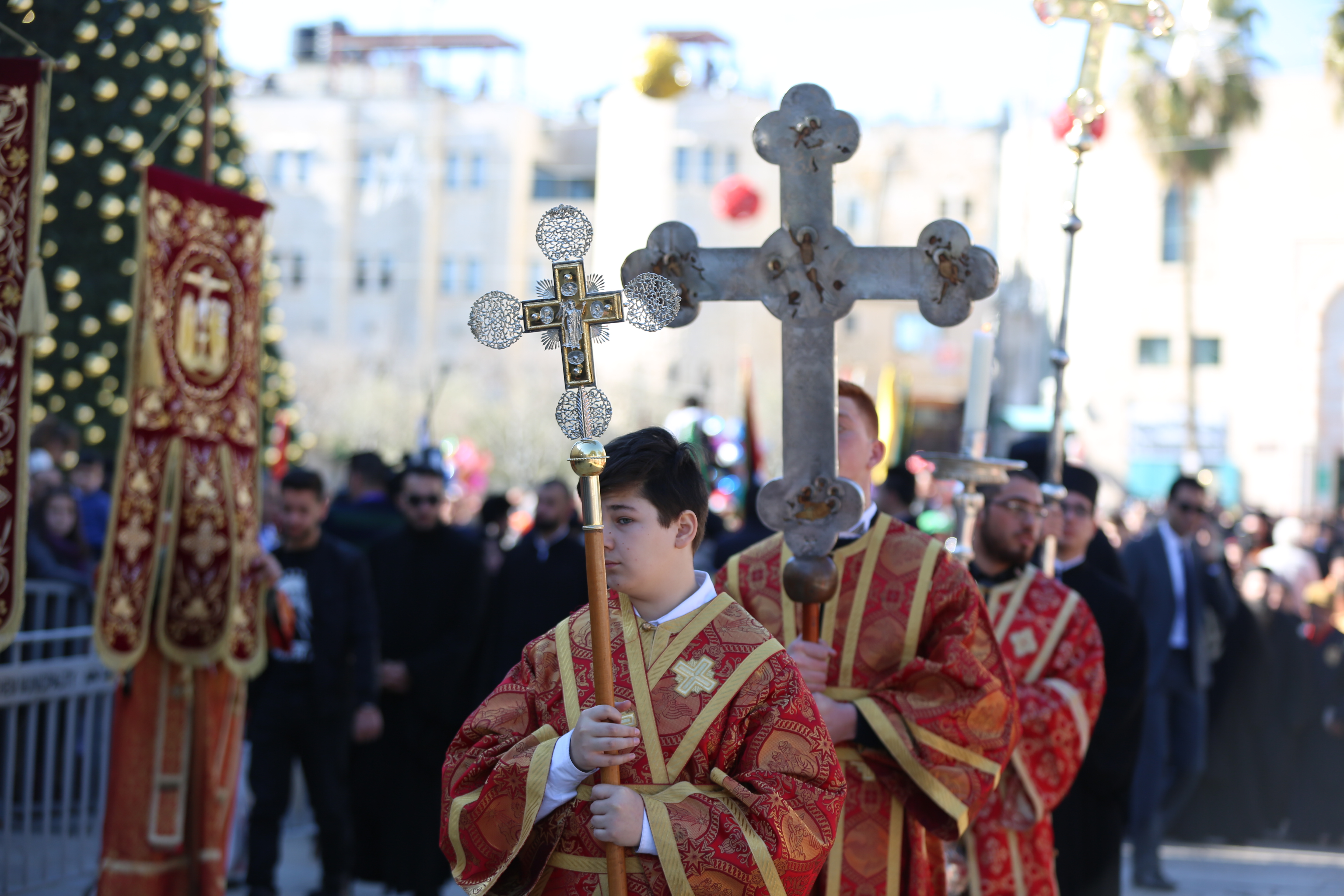  رئيسة وأعضاء مجلس بلدية بيت لحم يشاركون في إحتفالات أعياد الميلاد المجيدة حسب التقويم الشرقي ويستقبلون غبطة بطريرك الروم الارثوذكس ونيافة مطارنة السريان والأقباط والأحباش 