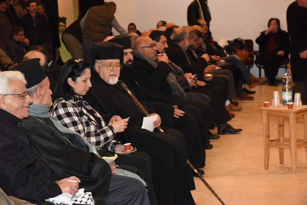 بيت عزاء للمطران المناضل هيلاريون كابوتشي في مركز السلام بيت لحم