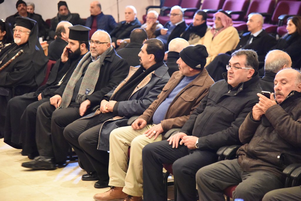 بيت عزاء للمطران المناضل هيلاريون كابوتشي في مركز السلام بيت لحم