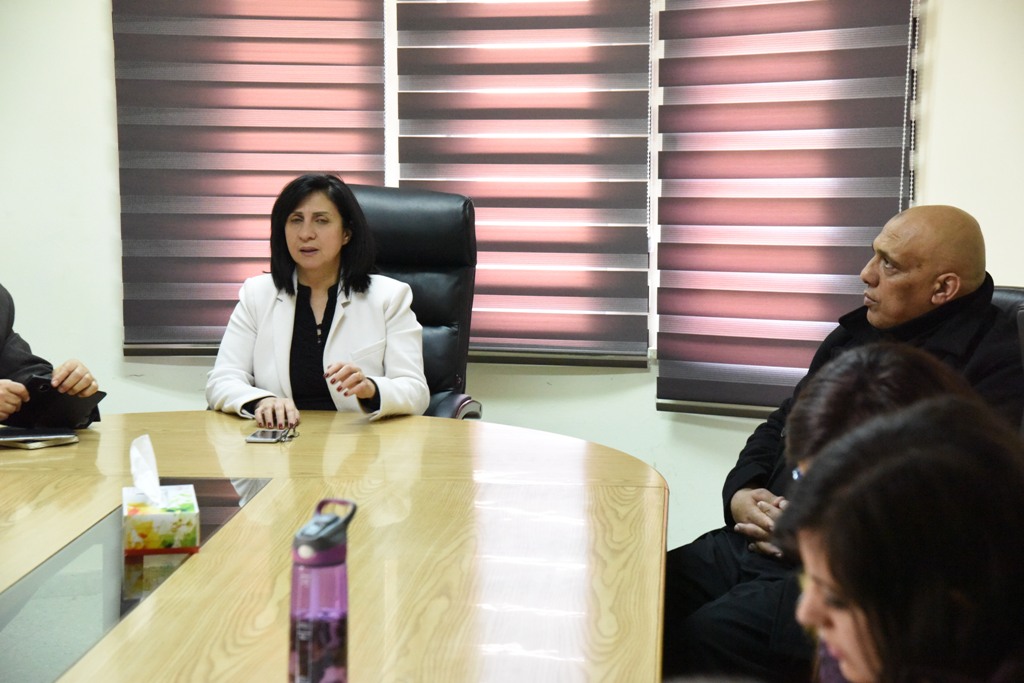 بهدف إيجاد حلول لمشاكل السير في بيت لحم مناقشة التقرير الأولي لمشروع دراسة خطة المواصلات في محافظة بيت لحم