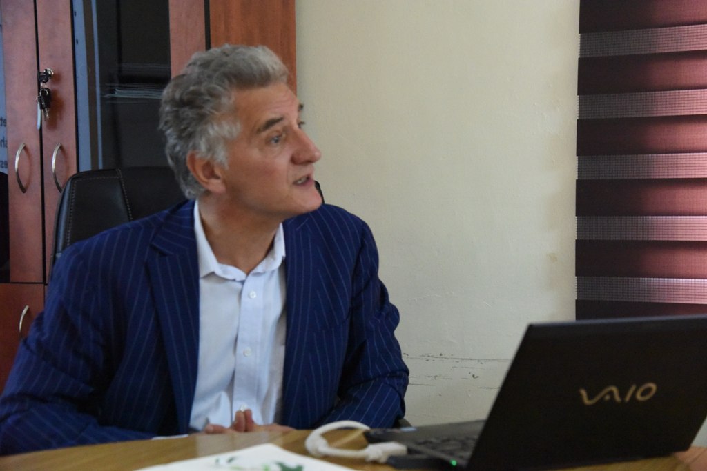 بهدف إيجاد حلول لمشاكل السير في بيت لحم مناقشة التقرير الأولي لمشروع دراسة خطة المواصلات في محافظة بيت لحم