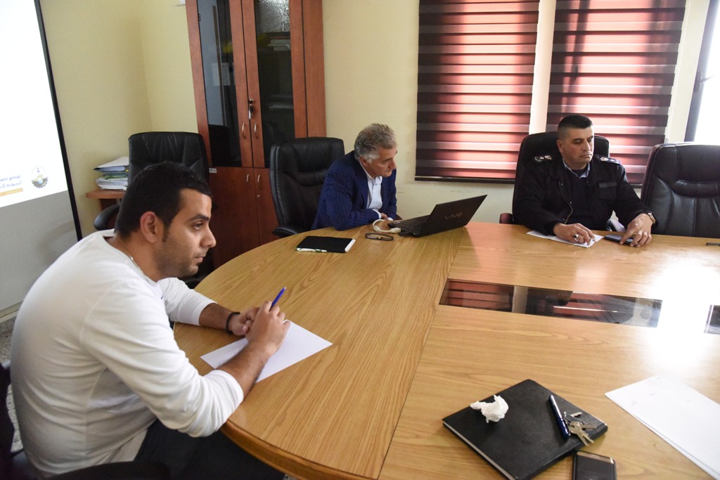 بهدف إيجاد حلول لمشاكل السير في بيت لحم مناقشة التقرير الأولي لمشروع دراسة خطة المواصلات في محافظة بيت لحم